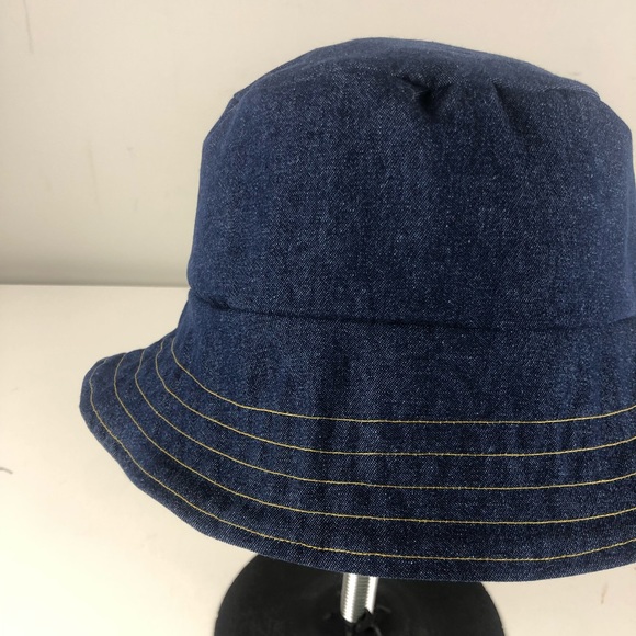 Bucket Hat of University of Michigan Wolverines Fabric NWT Handmade Reversible - Picture 5 of 7